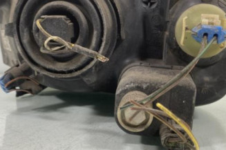 Optique avant principal droit (feux)(phare) OPEL CORSA B