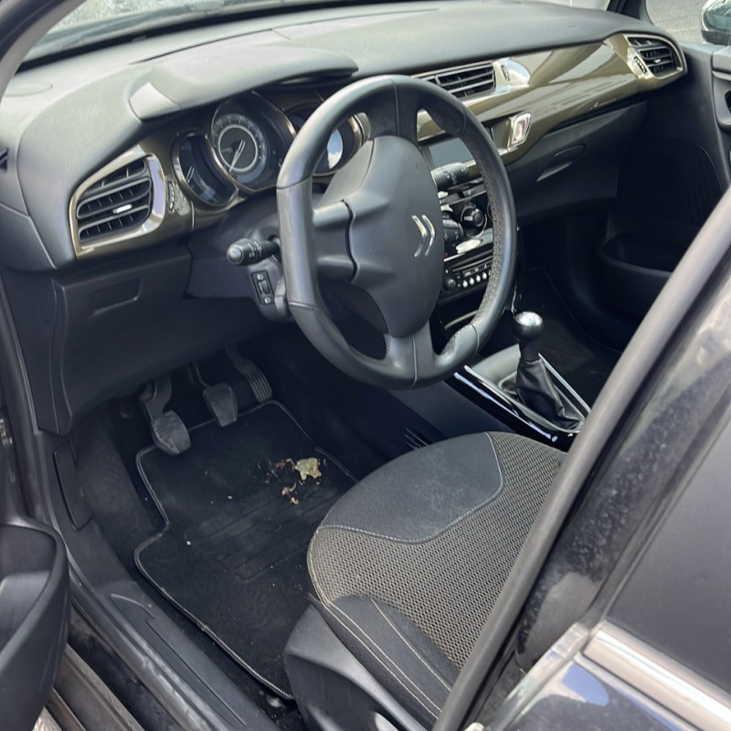 CITROEN C3 2 PHASE 1 1.4 HDI - 8V TURBO Photo n°6