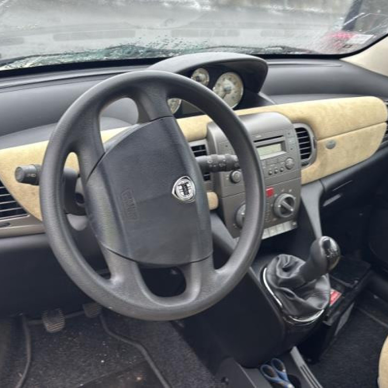 Optique avant principal gauche (feux)(phare) LANCIA YPSILON 4 Photo n°14