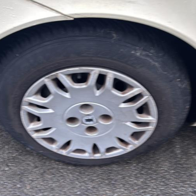 Optique avant principal gauche (feux)(phare) LANCIA YPSILON 4 Photo n°20