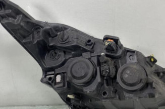 Optique avant principal gauche (feux)(phare) PEUGEOT 208 1