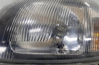 Optique avant principal gauche (feux)(phare) RENAULT CLIO 2 Photo n°1