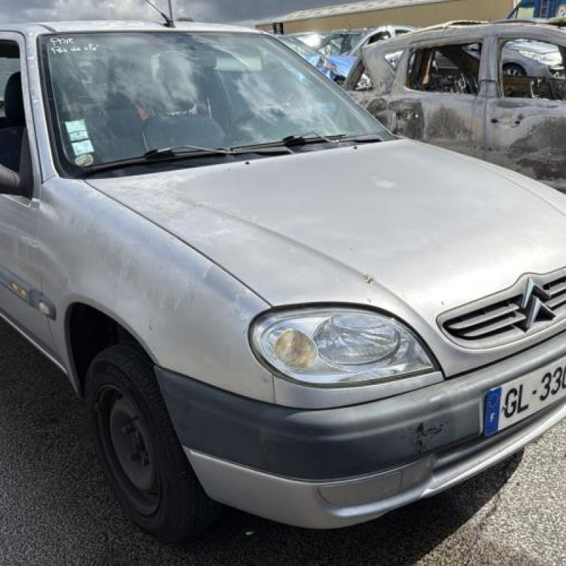 Optique avant principal gauche (feux)(phare) CITROEN SAXO Photo n°7