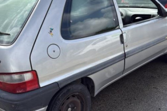 Optique avant principal gauche (feux)(phare) CITROEN SAXO