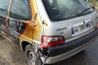 Optique avant principal gauche (feux)(phare) CITROEN SAXO