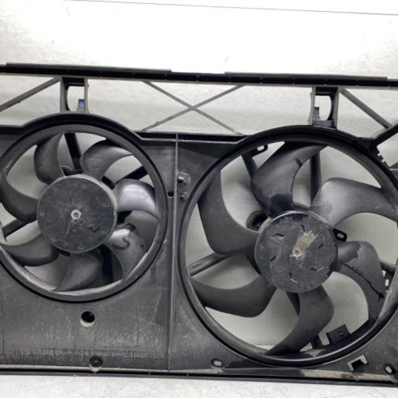Moto ventilateur radiateur RENAULT TRAFIC 3 Photo n°1