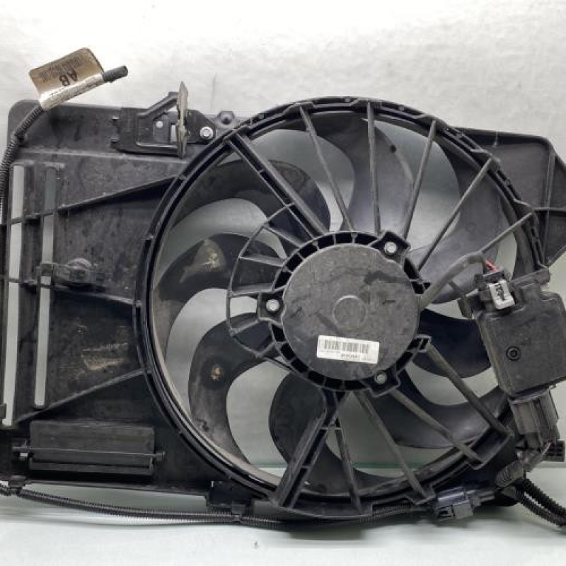 Moto ventilateur radiateur FORD FOCUS 3 Photo n°2