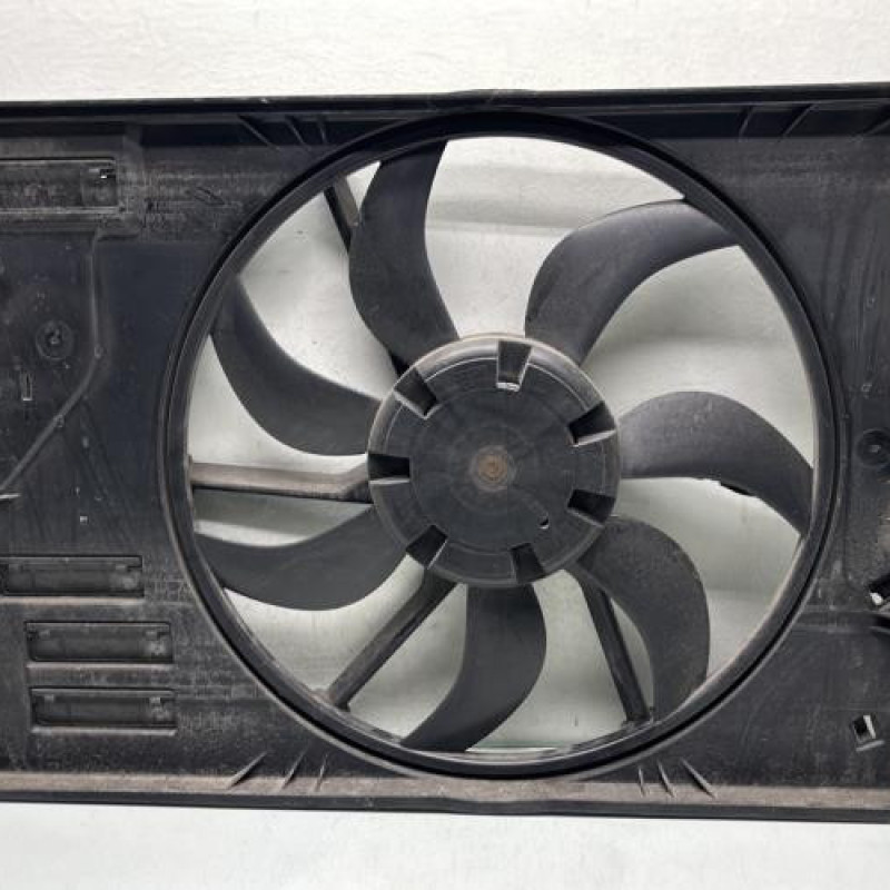 Moto ventilateur radiateur VOLKSWAGEN TOURAN 3 Photo n°1