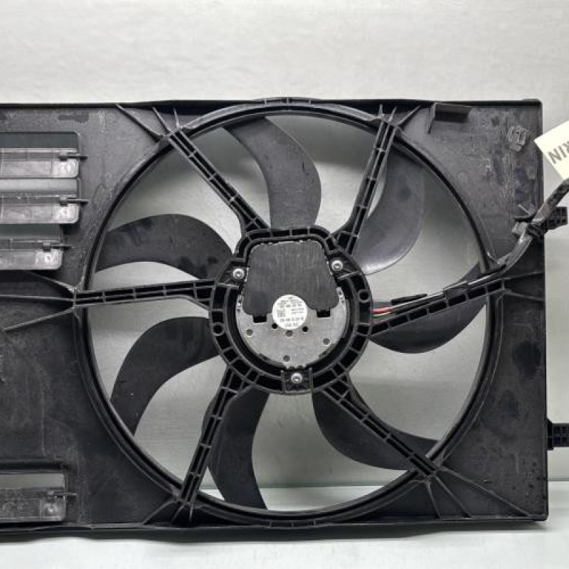 Moto ventilateur radiateur VOLKSWAGEN TOURAN 3 Photo n°3
