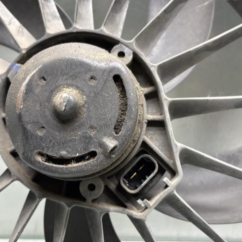 Moto ventilateur radiateur DODGE CALIBER Photo n°3