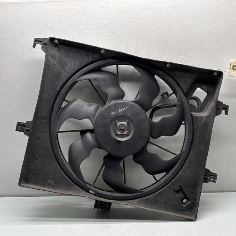 Moto ventilateur radiateur HYUNDAI I 20 1 Photo n°1