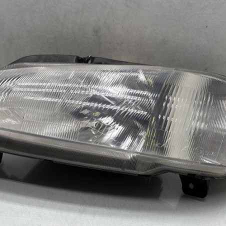 Optique avant principal gauche (feux)(phare) PEUGEOT 106 Photo n°1