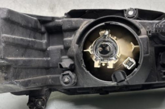 Optique avant principal gauche (feux)(phare) PEUGEOT 106