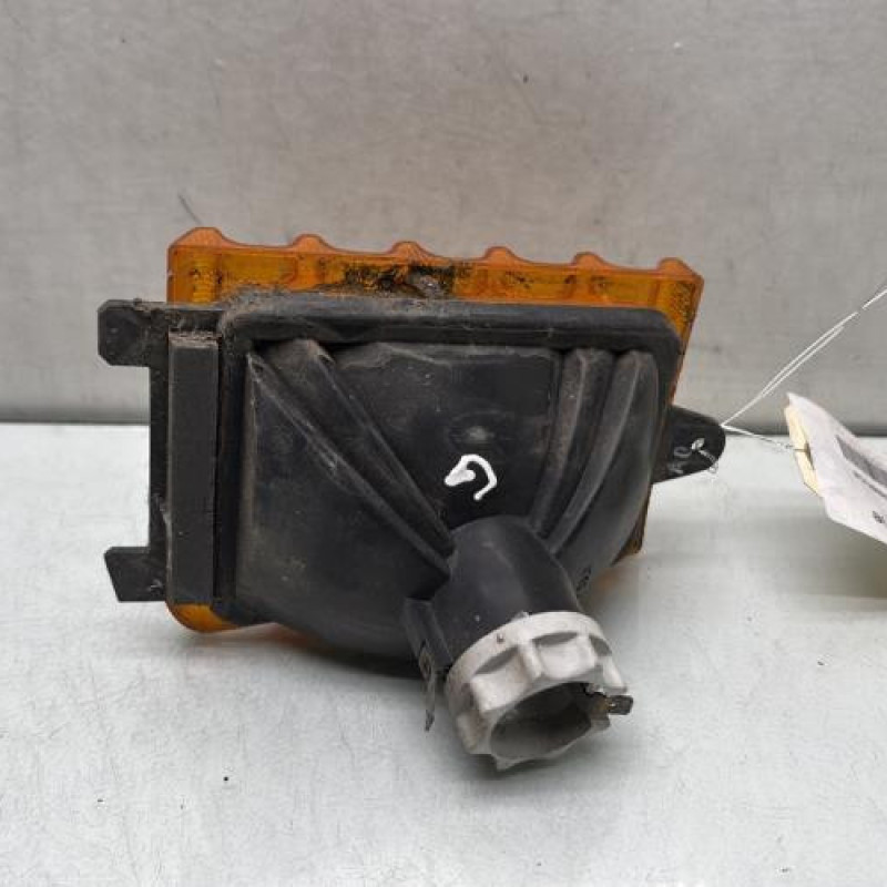 Optique avant secondaire gauche (feux)(clignotant) RENAULT MASTER 1 Photo n°1