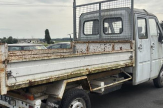 Optique avant secondaire gauche (feux)(clignotant) RENAULT MASTER 1