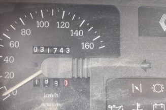 Optique avant secondaire gauche (feux)(clignotant) RENAULT MASTER 1