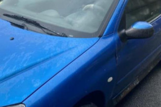 Optique avant principal gauche (feux)(phare) PEUGEOT 206