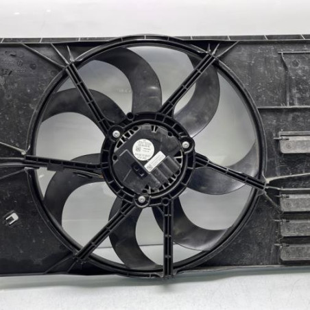 Moto ventilateur radiateur VOLKSWAGEN GOLF 8 Photo n°1