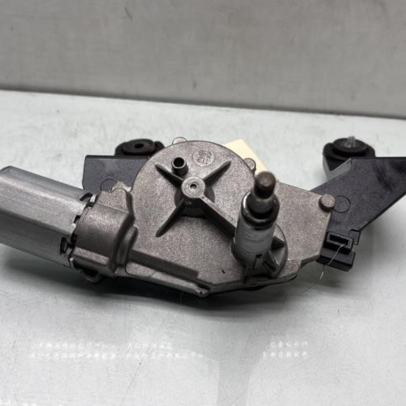 Moteur essuie glace arriere KIA SPORTAGE 3 Photo n°1