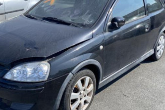 Aile avant droit OPEL CORSA C