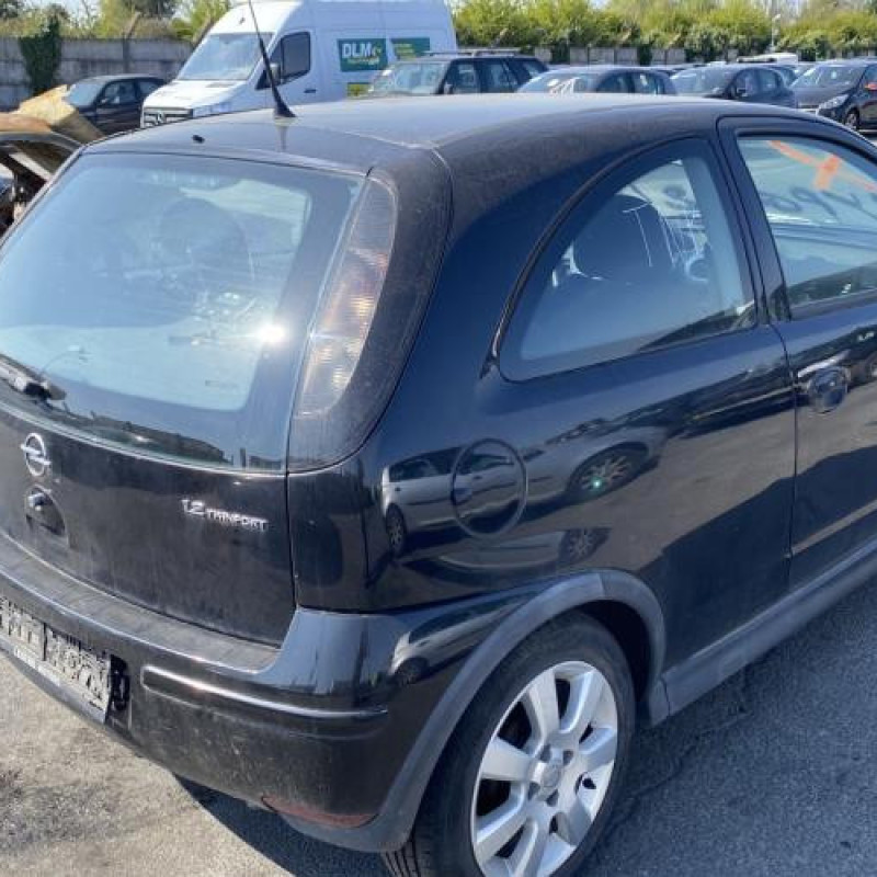 Aile avant droit OPEL CORSA C Photo n°9