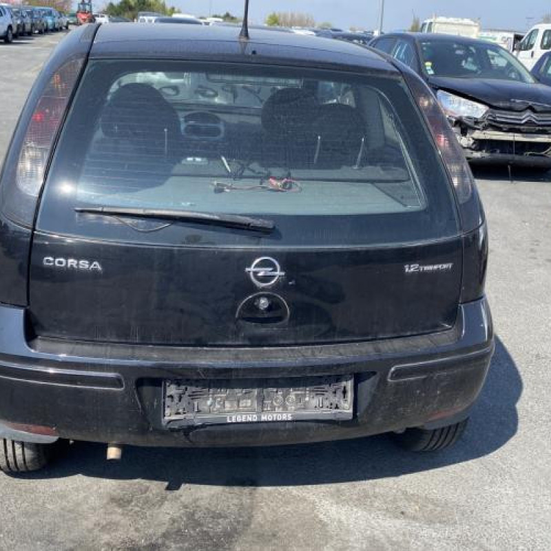 Aile avant droit OPEL CORSA C Photo n°11