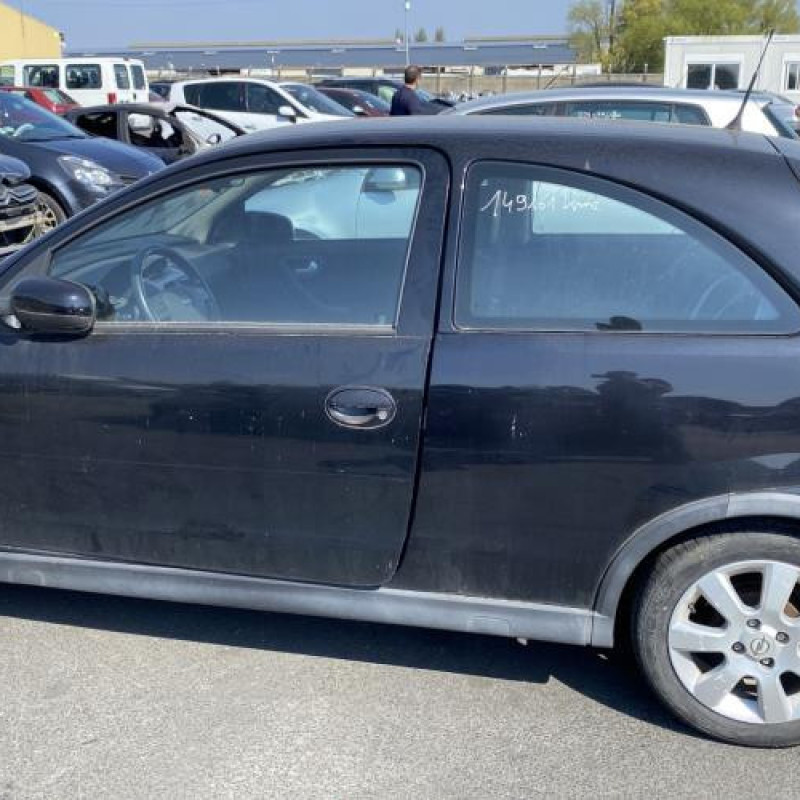Aile avant droit OPEL CORSA C Photo n°12