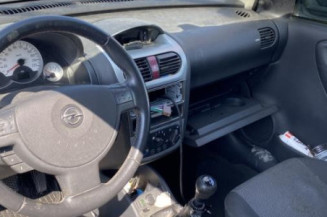 Aile avant droit OPEL CORSA C