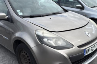 Aile avant droit RENAULT CLIO 3