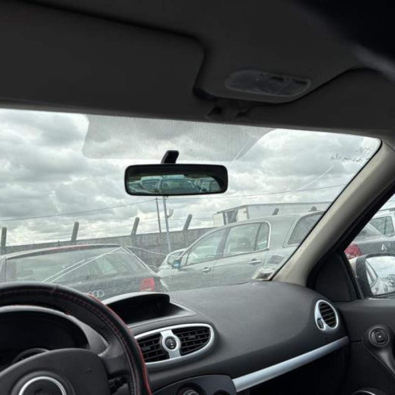 Aile avant droit RENAULT CLIO 3 Photo n°20