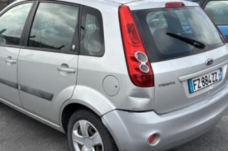 Aile avant droit FORD FIESTA 5
