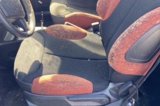 Aile avant gauche CITROEN C2