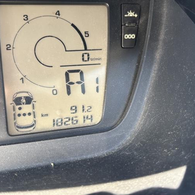 Moteur CITROEN C4 GRAND PICASSO 1 Photo n°17