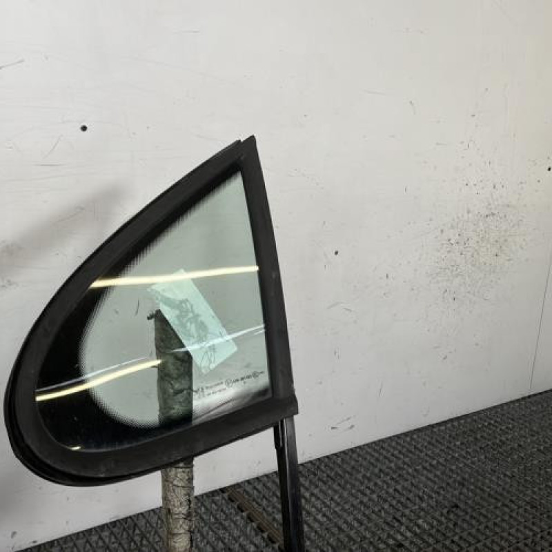 Custode avant gauche (porte) PEUGEOT 207 Photo n°2