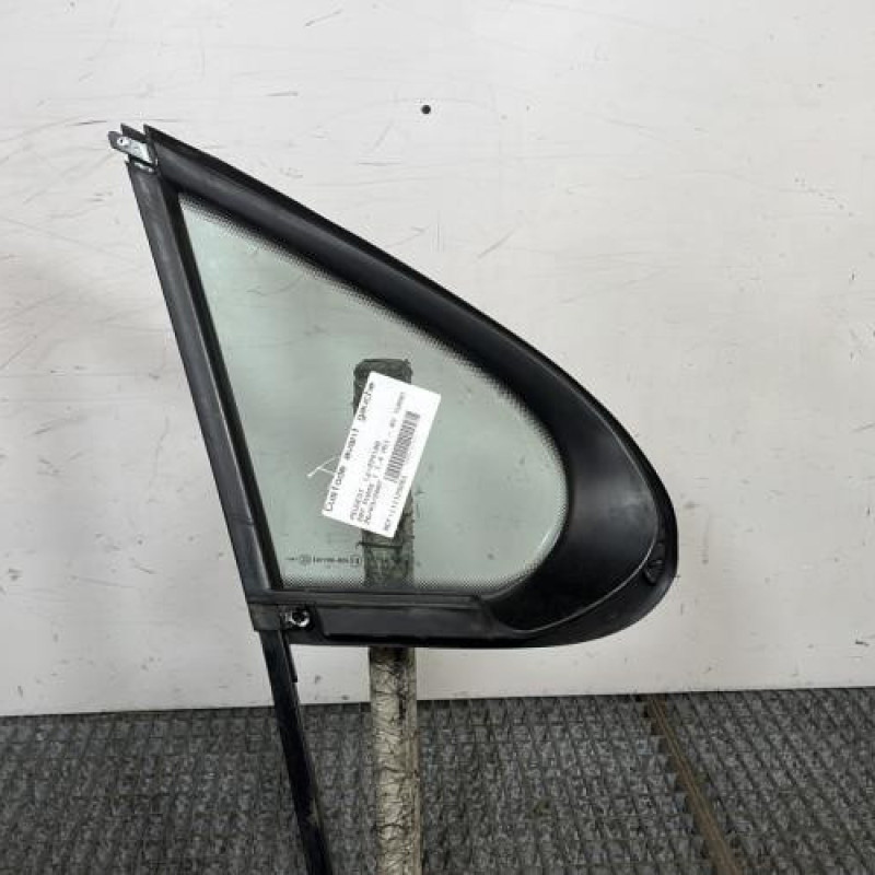 Custode avant gauche (porte) PEUGEOT 207 Photo n°4