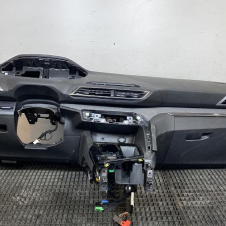 Planche de bord complete PEUGEOT 3008 2 Photo n°1