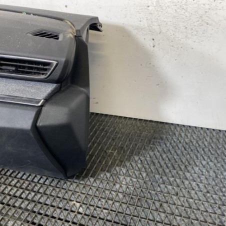 Planche de bord complete PEUGEOT 3008 2