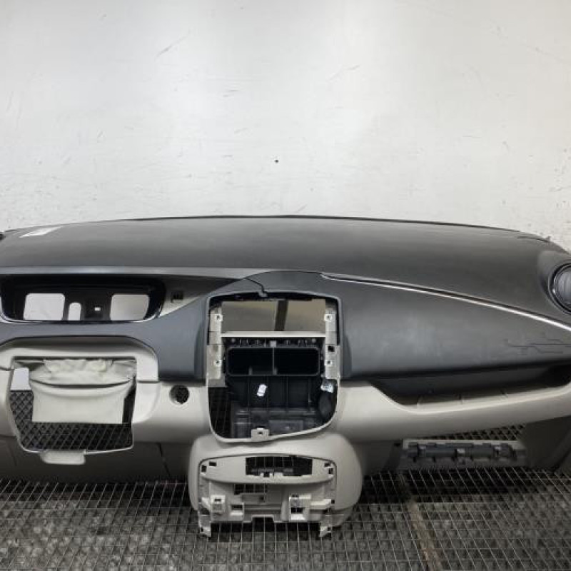 Planche de bord complete RENAULT ZOE 1 Photo n°1