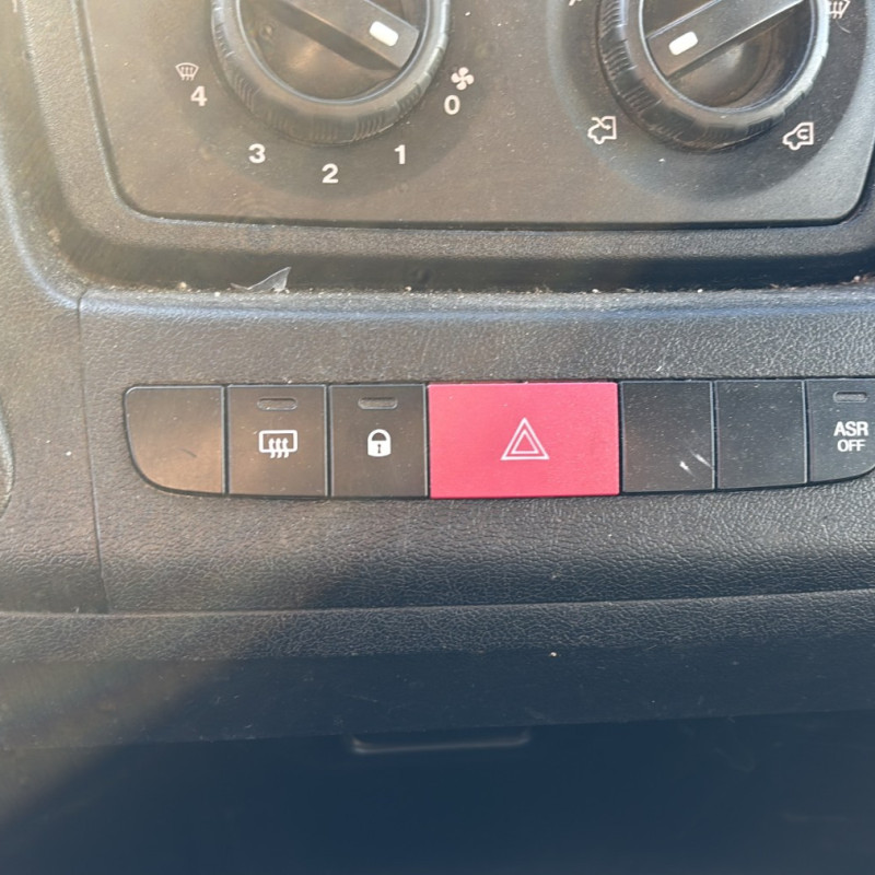 CITROEN JUMPER 3 PHASE 2 2.2 BLUE HDI - 16V TURBO Photo n°19