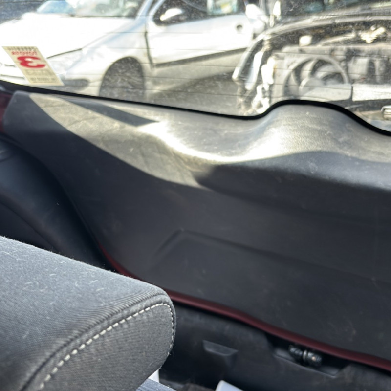 TOYOTA YARIS 3 PHASE 3 1.5i - 16V HYBRID Photo n°15