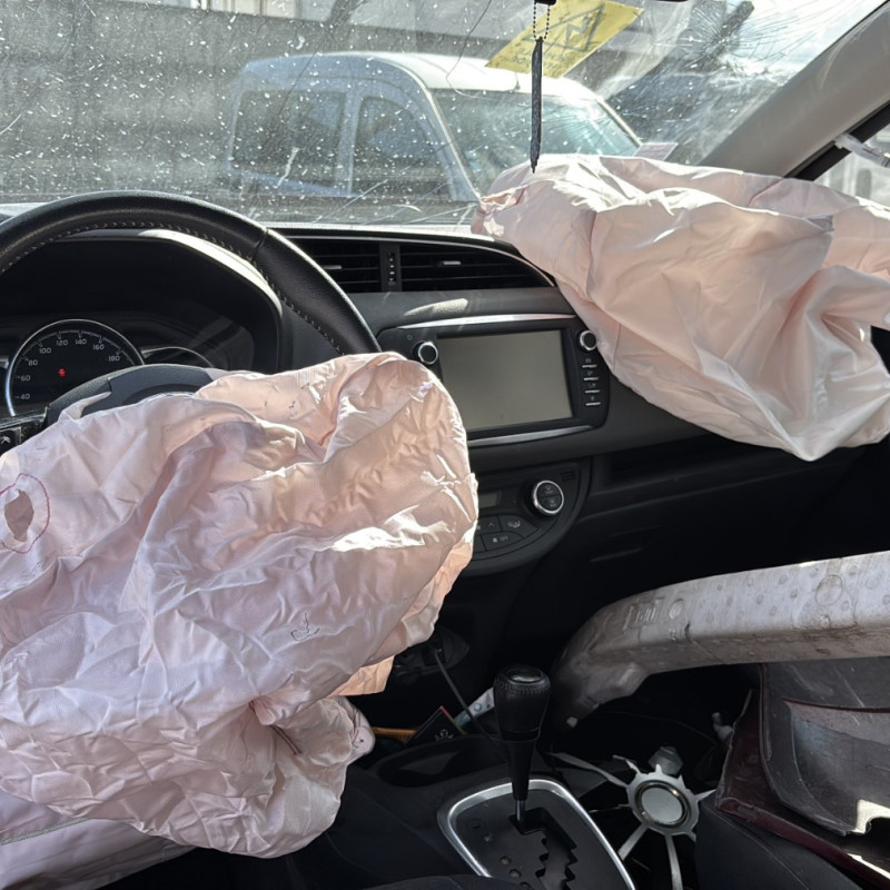 TOYOTA YARIS 3 PHASE 3 1.5i - 16V HYBRID Photo n°16