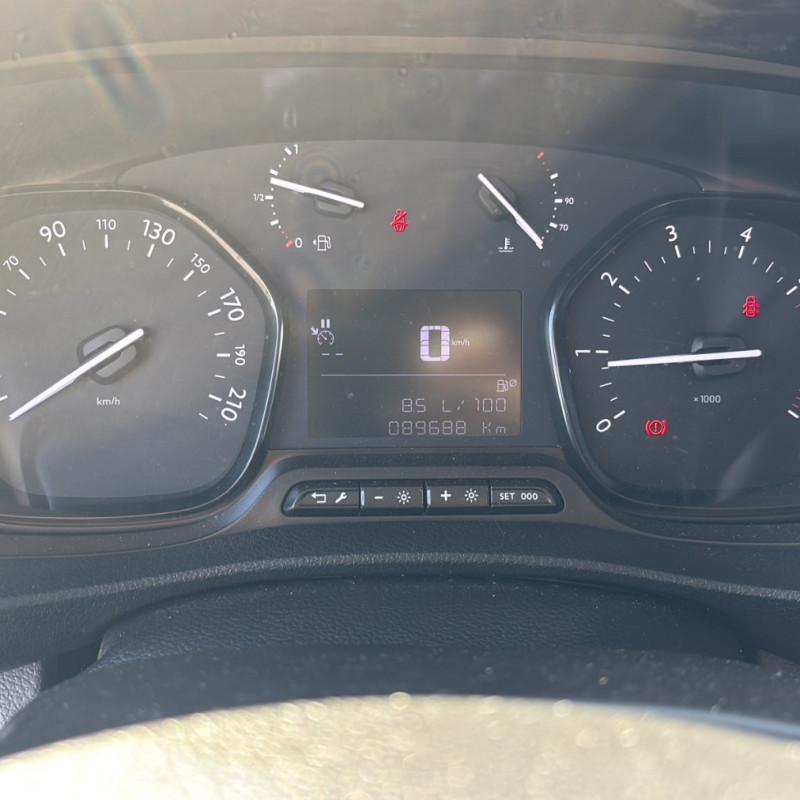 CITROEN SPACE TOURER XS PHASE 1 1.5 BLUE HDI - 16V TURBO Photo n°23