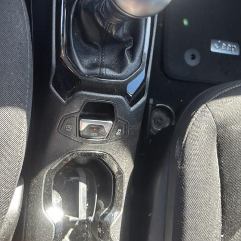 Autoradio d'origine JEEP RENEGADE Photo n°16