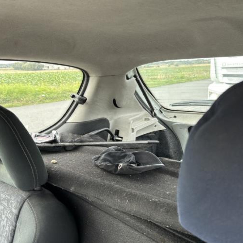 Porte avant droit PEUGEOT 206 Photo n°17