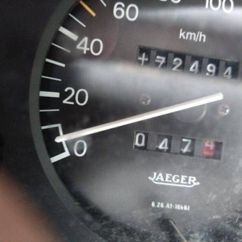 Feu arriere principal gauche (feux) PEUGEOT 106 Photo n°7