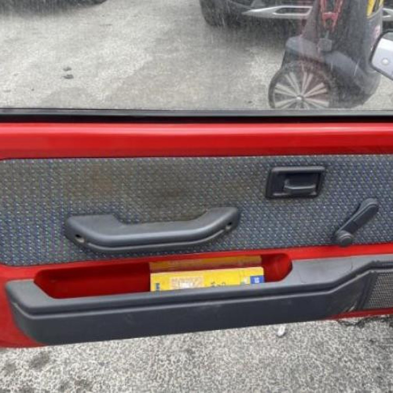 Feu arriere principal gauche (feux) PEUGEOT 106 Photo n°20