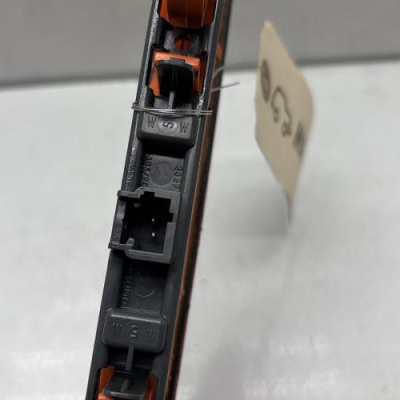 Feu arriere stop central PEUGEOT 307 Photo n°3