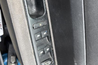 Feu arriere stop central PEUGEOT 307