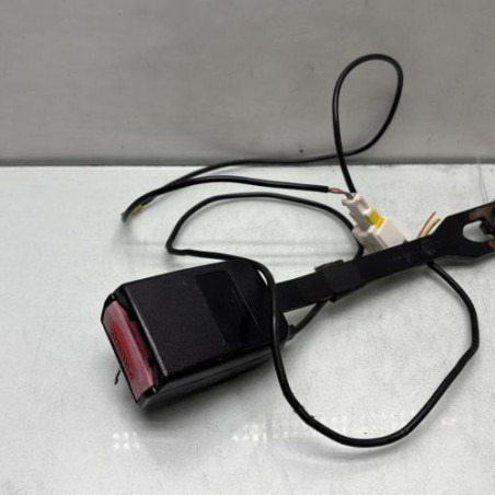 Attache ceinture avant gauche PEUGEOT 407