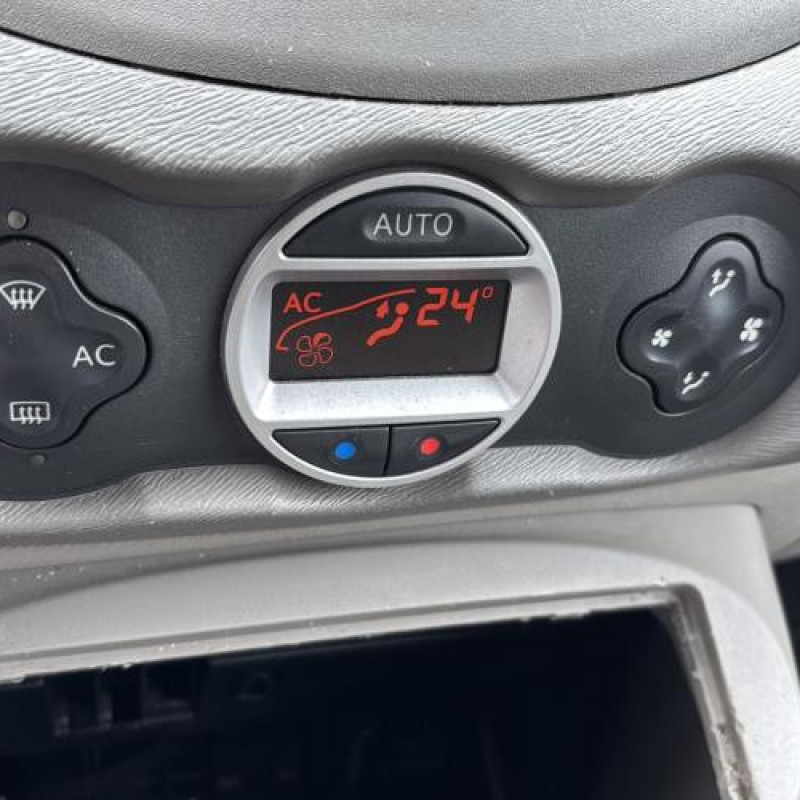 Ceinture avant gauche RENAULT TWINGO 2 Photo n°20